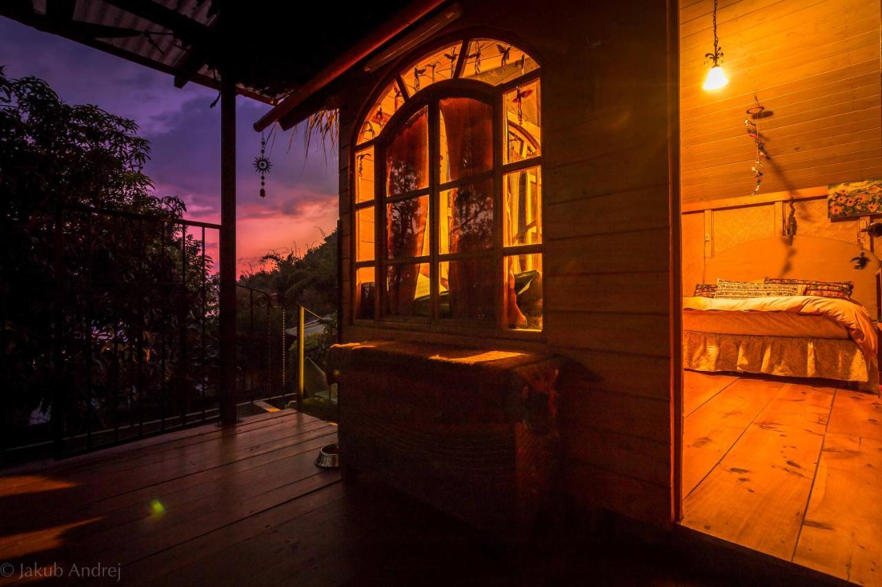 Lake Front Cabin At Los Elementos Санта-Круз-Ла-Лагуна Екстер'єр фото